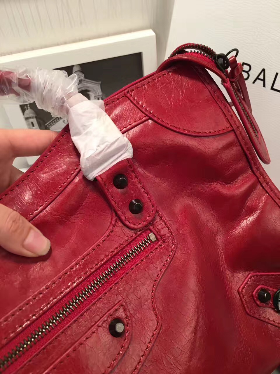 balenciaga city large wine handbags