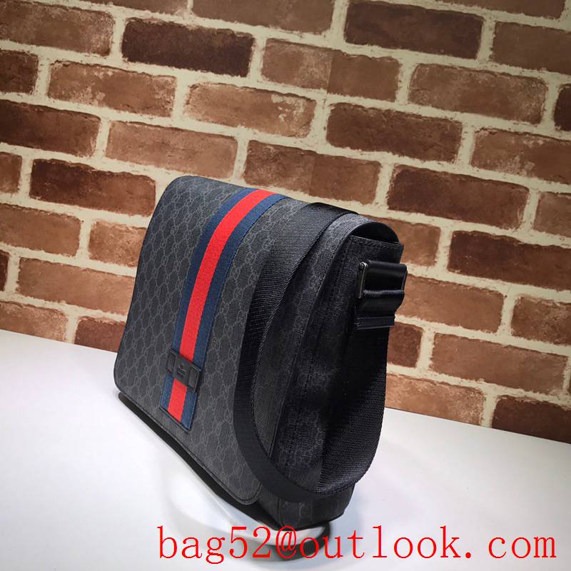 Gucci men GG Supreme gray Messenger Bag