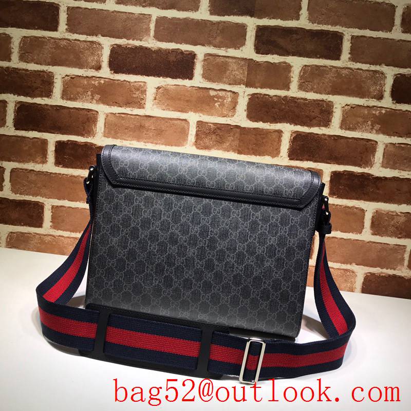 Gucci men gray large GG Supreme Classic Messenger Bag