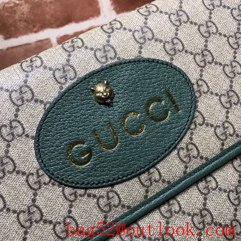 Gucci men green GG Supreme Medium Messenger Bag