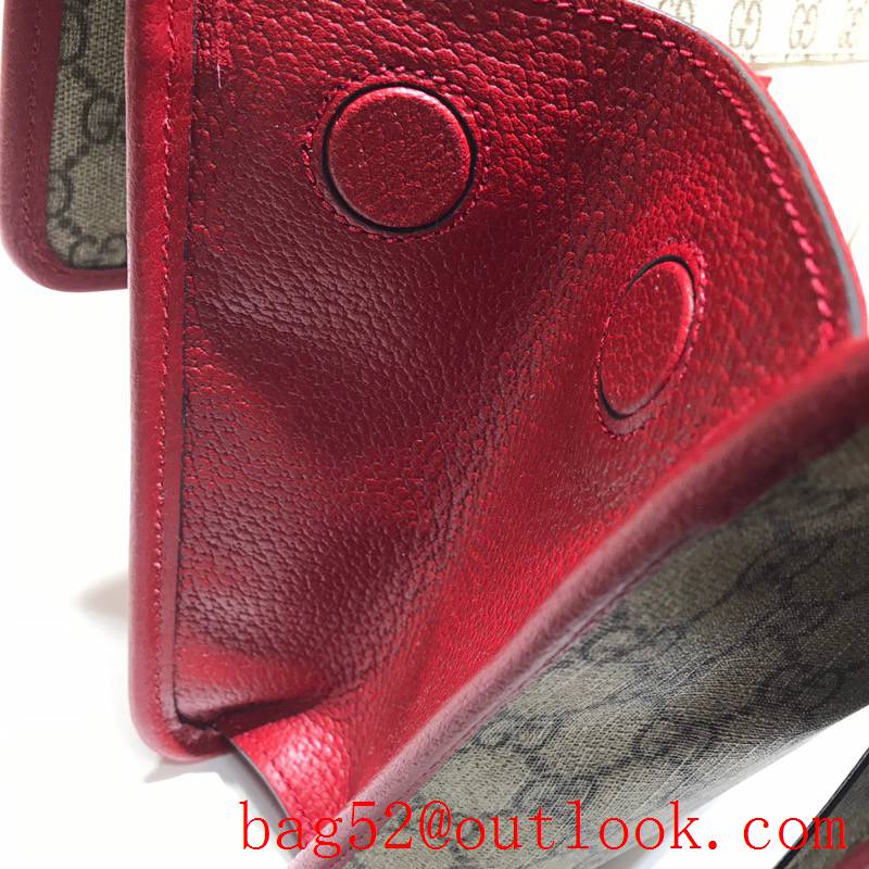 Gucci men red GG Supreme Medium Messenger Bag