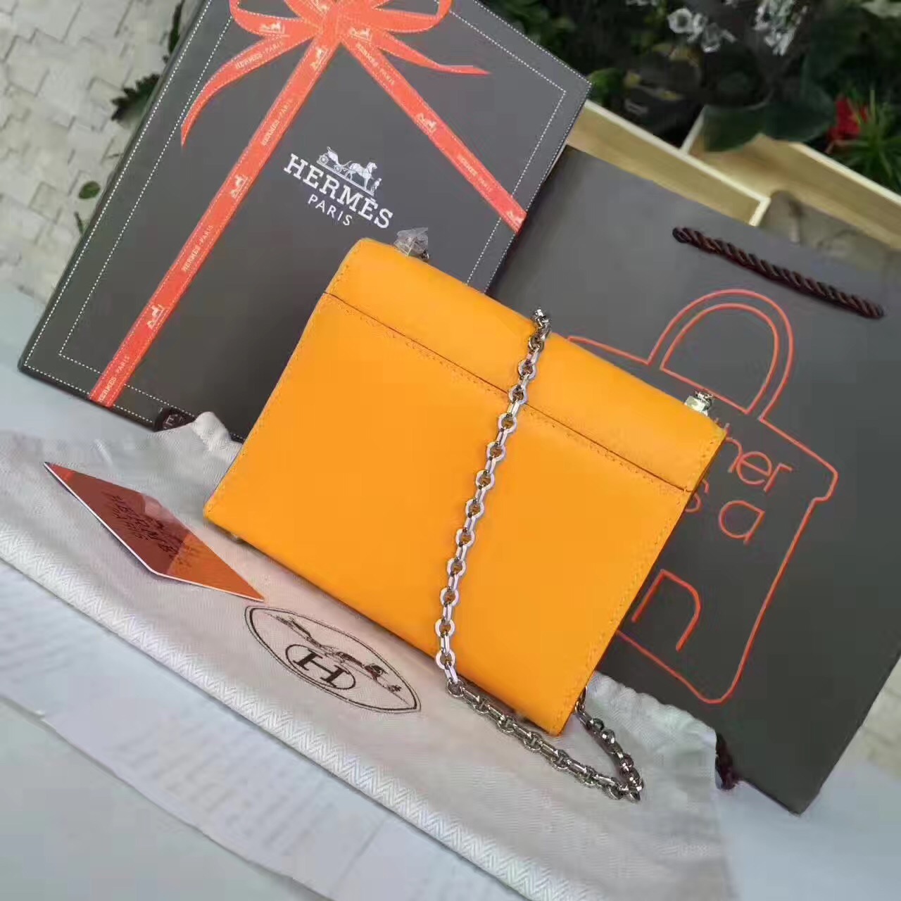 hermes verrou mini price