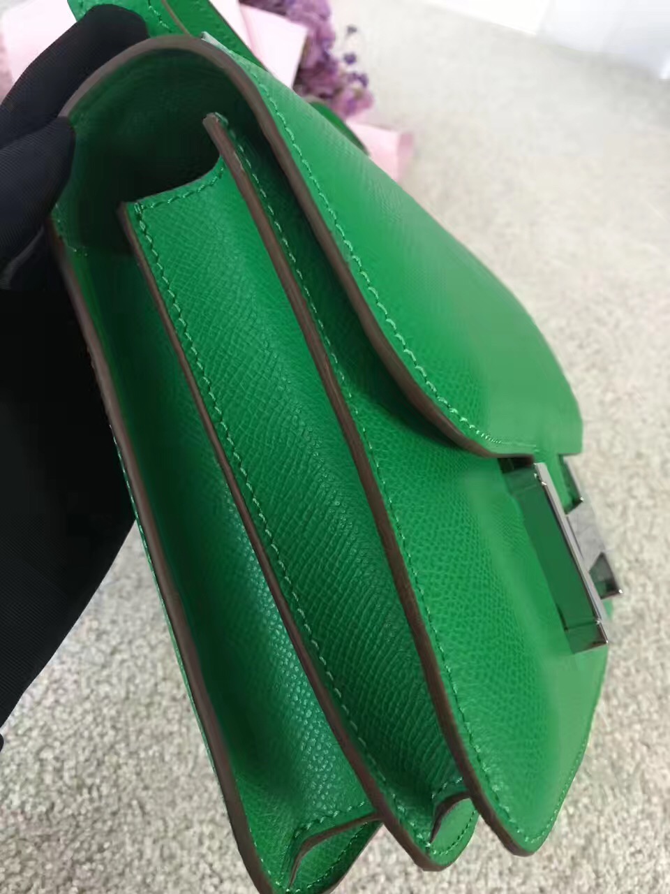 Hermes Constance top leather green handbags