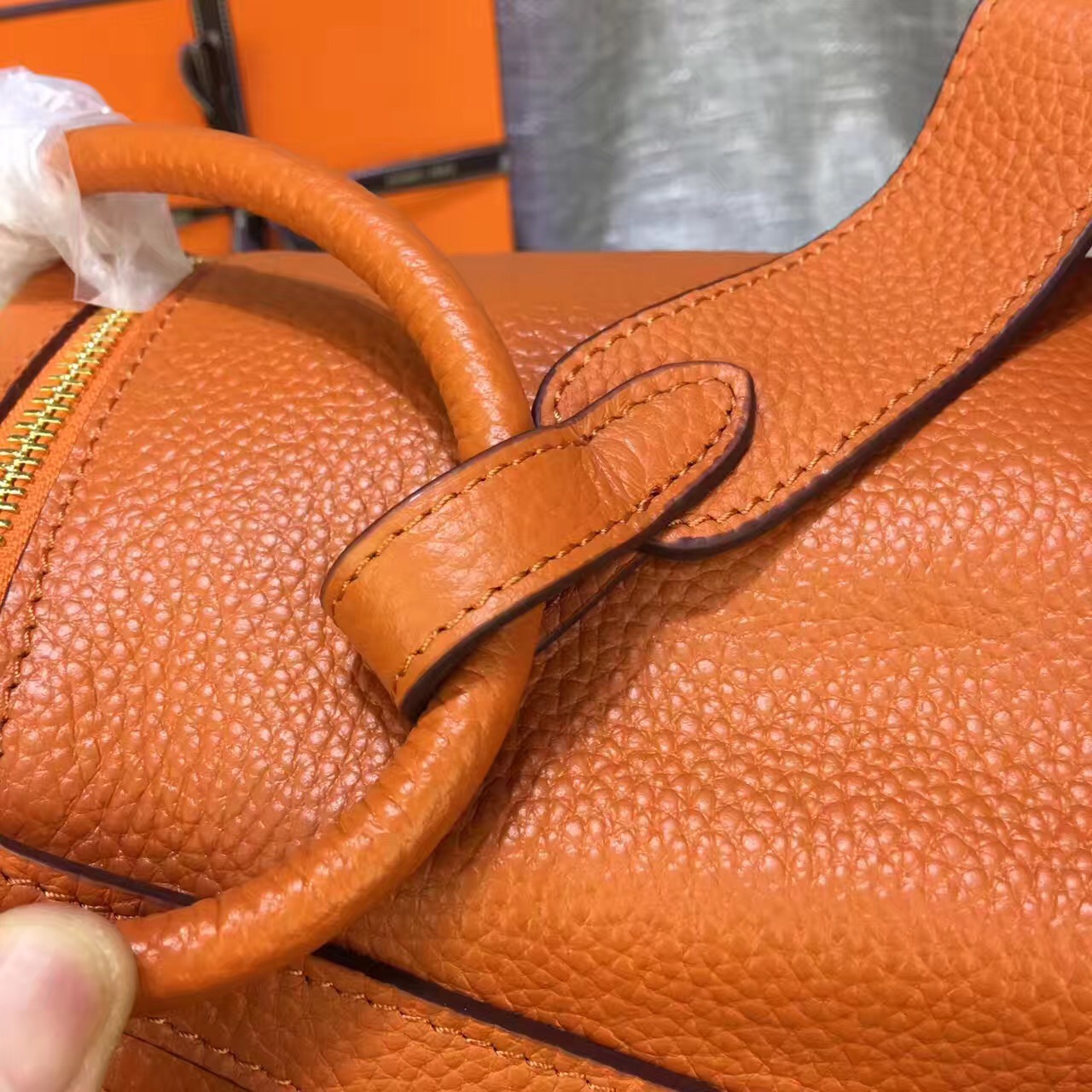 Hermes Lindy orange handbags