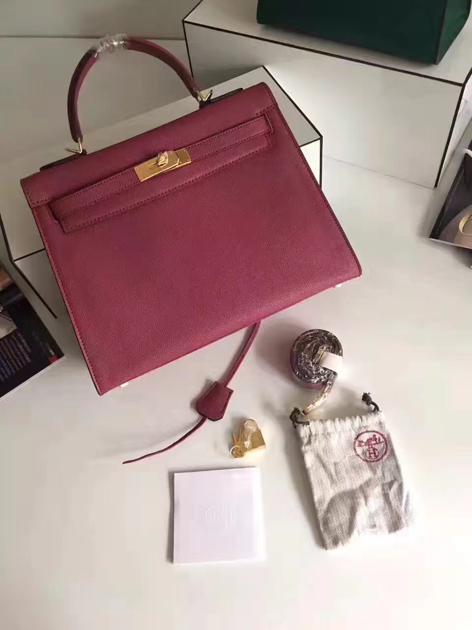 Hermes Epsom 32cm leather Kelly top wine handbags