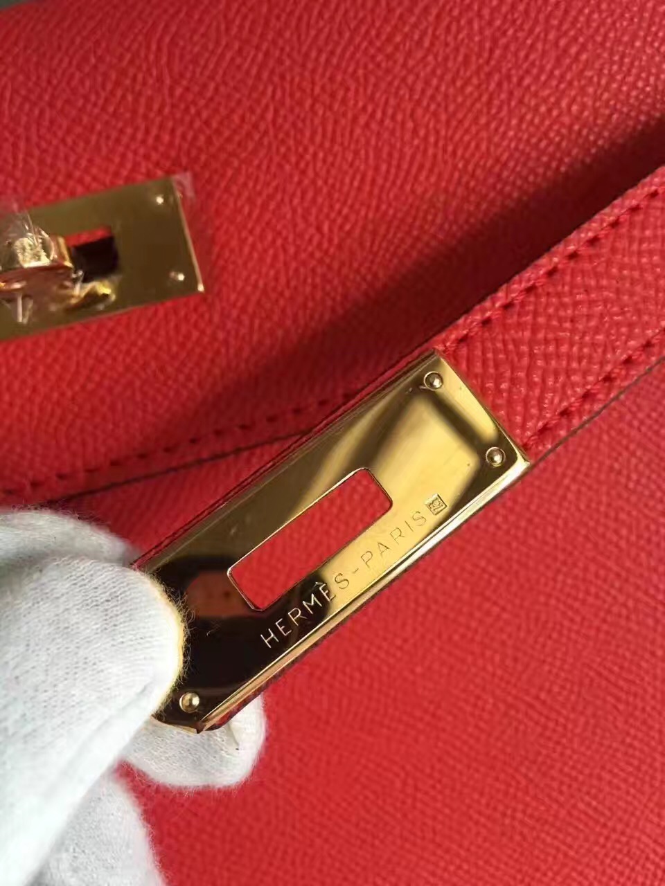 Hermes Epsom 32cm leather Kelly top red handbags