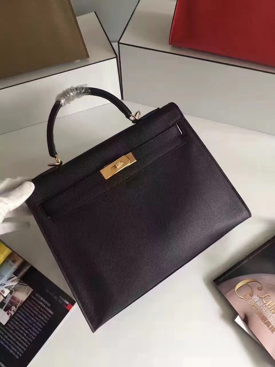 Hermes Epsom 32cm leather Kelly top black handbags
