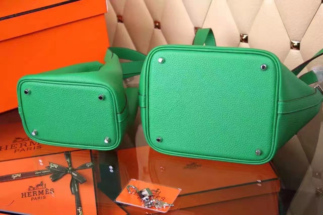 Hermes picotin lock green top leather handbags