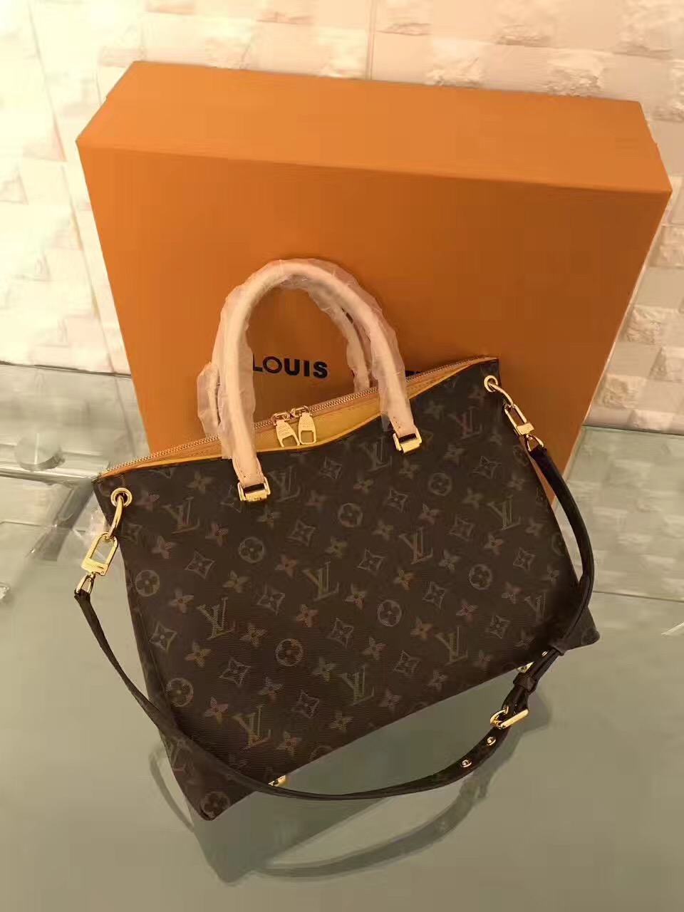 high quality louis vuitton replicas handbags