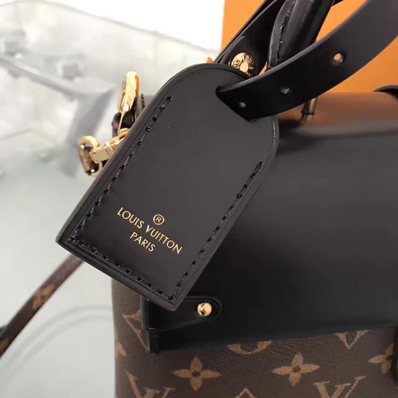 LV Louis Vuitton monogram shoulder handbags