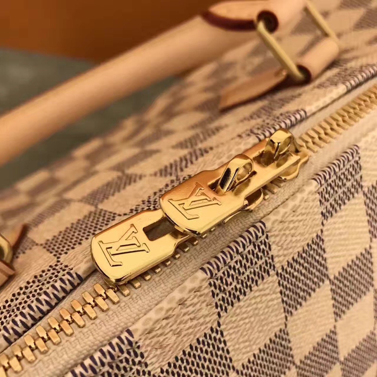 LV Louis Vuitton 30cm damier speedy shoulder handbags