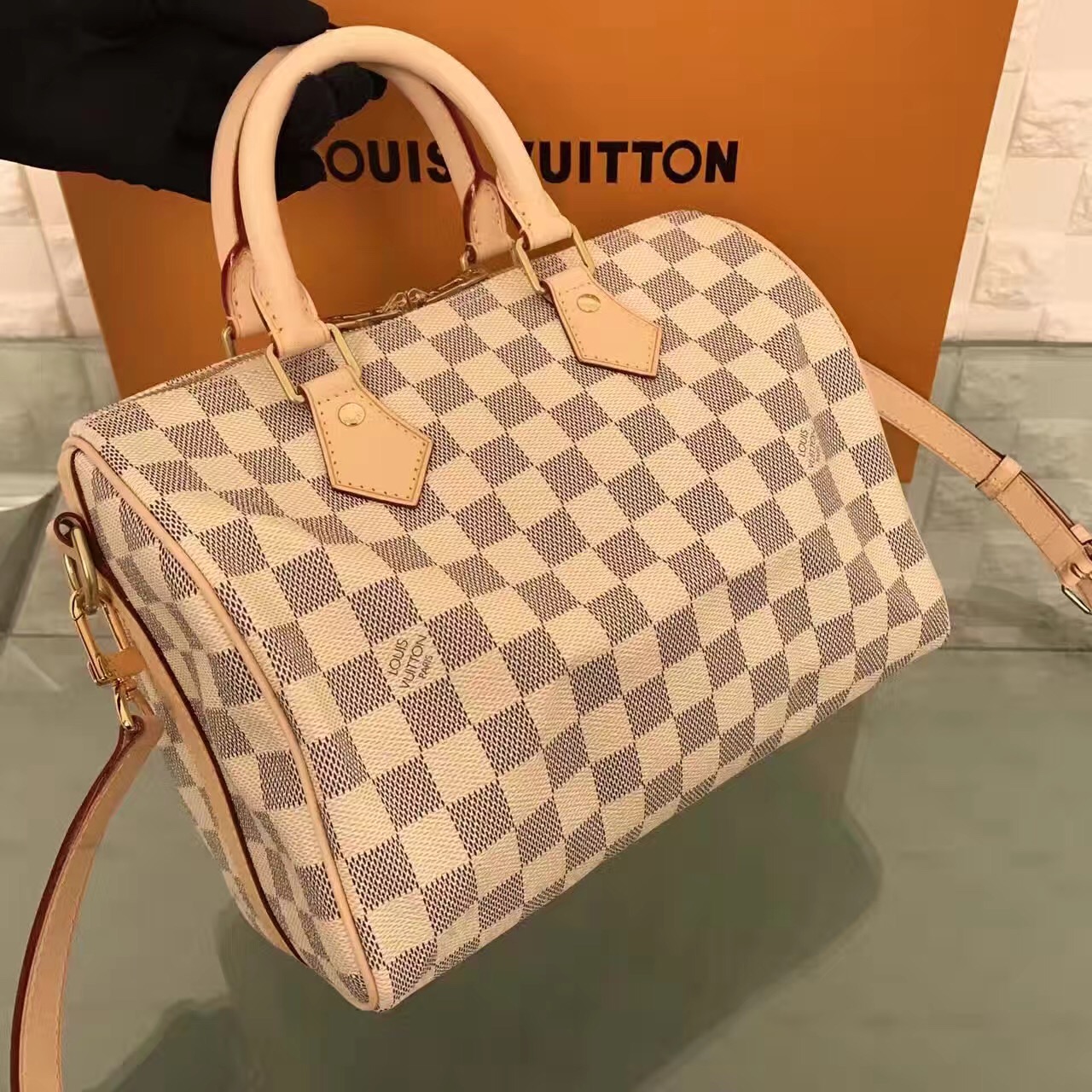 LV Louis Vuitton 25cm speedy damier shoulder handbags
