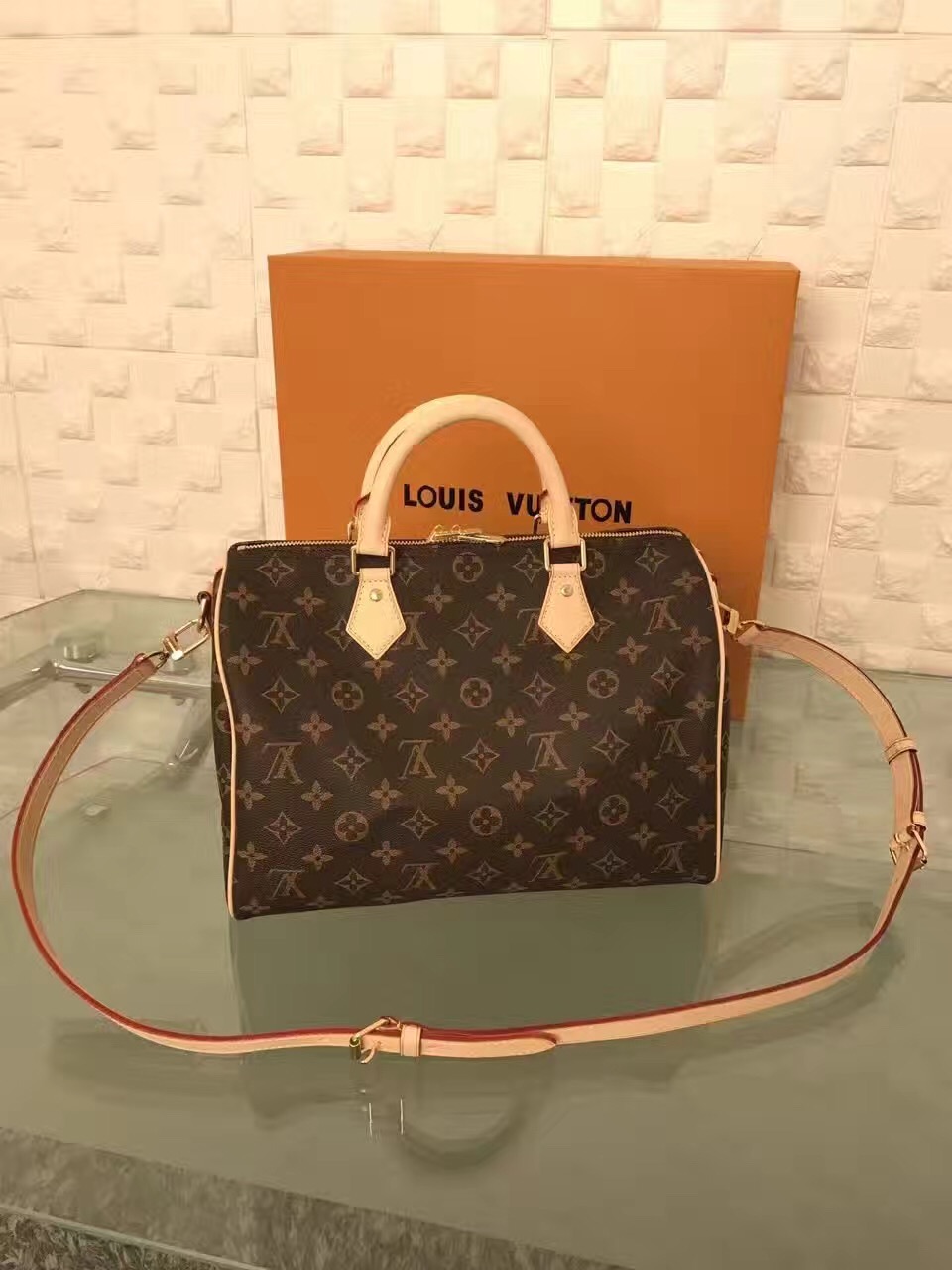 LV Louis Vuitton 30cm speedy monogram shoulder handbags