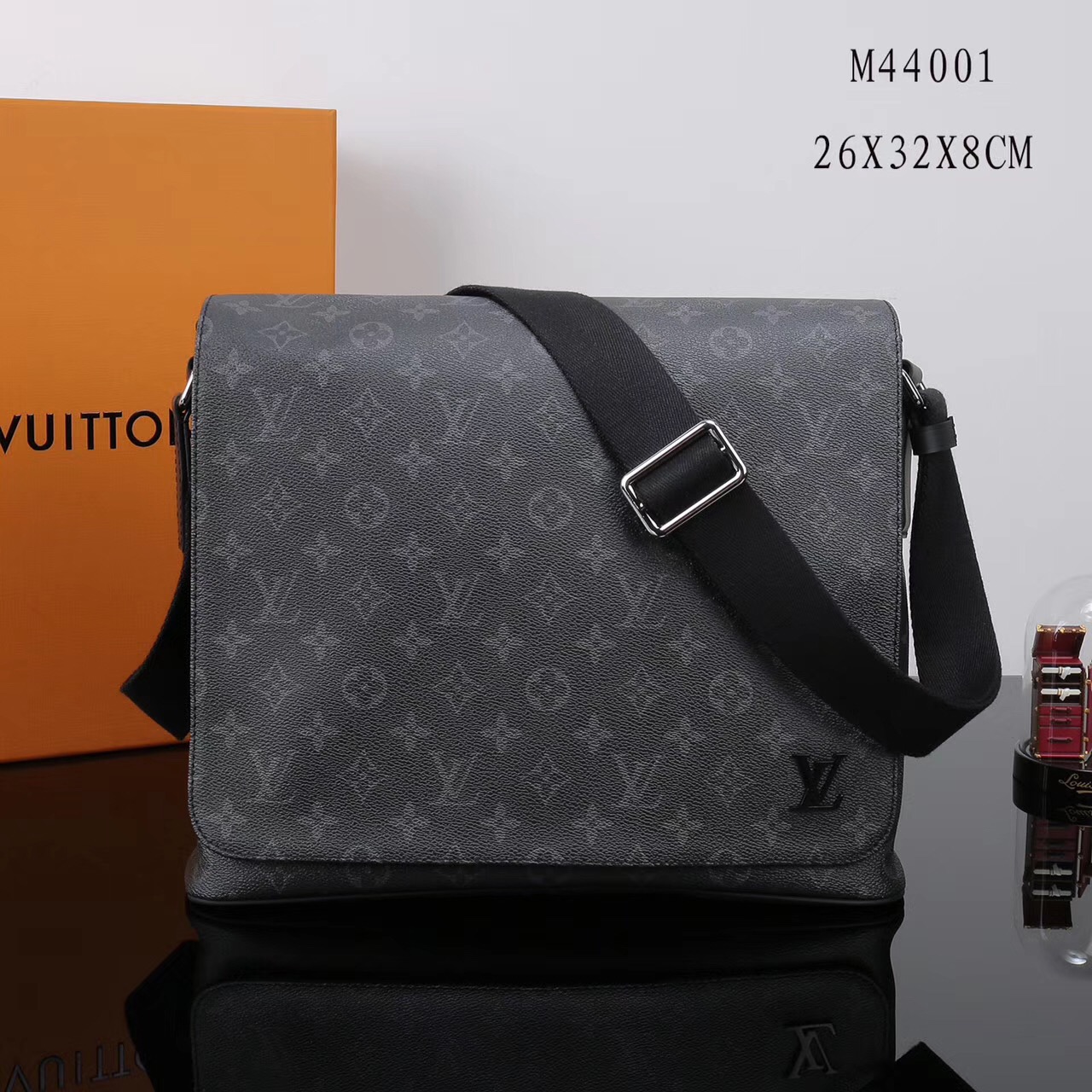 LV Louis Vuitton M44001 Messenger bags MM Explorer Monogram Handbags