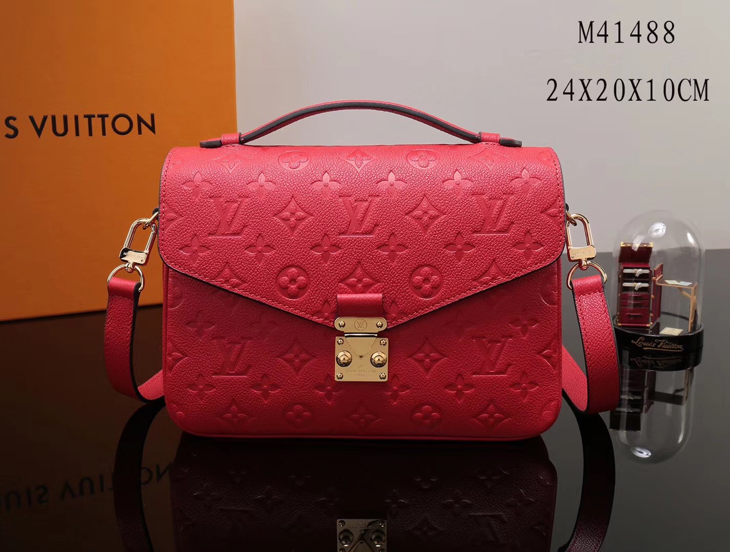 LV Louis Vuitton Pochette Metis Shoulder bags Leather M41488 Monogram Handbags Red