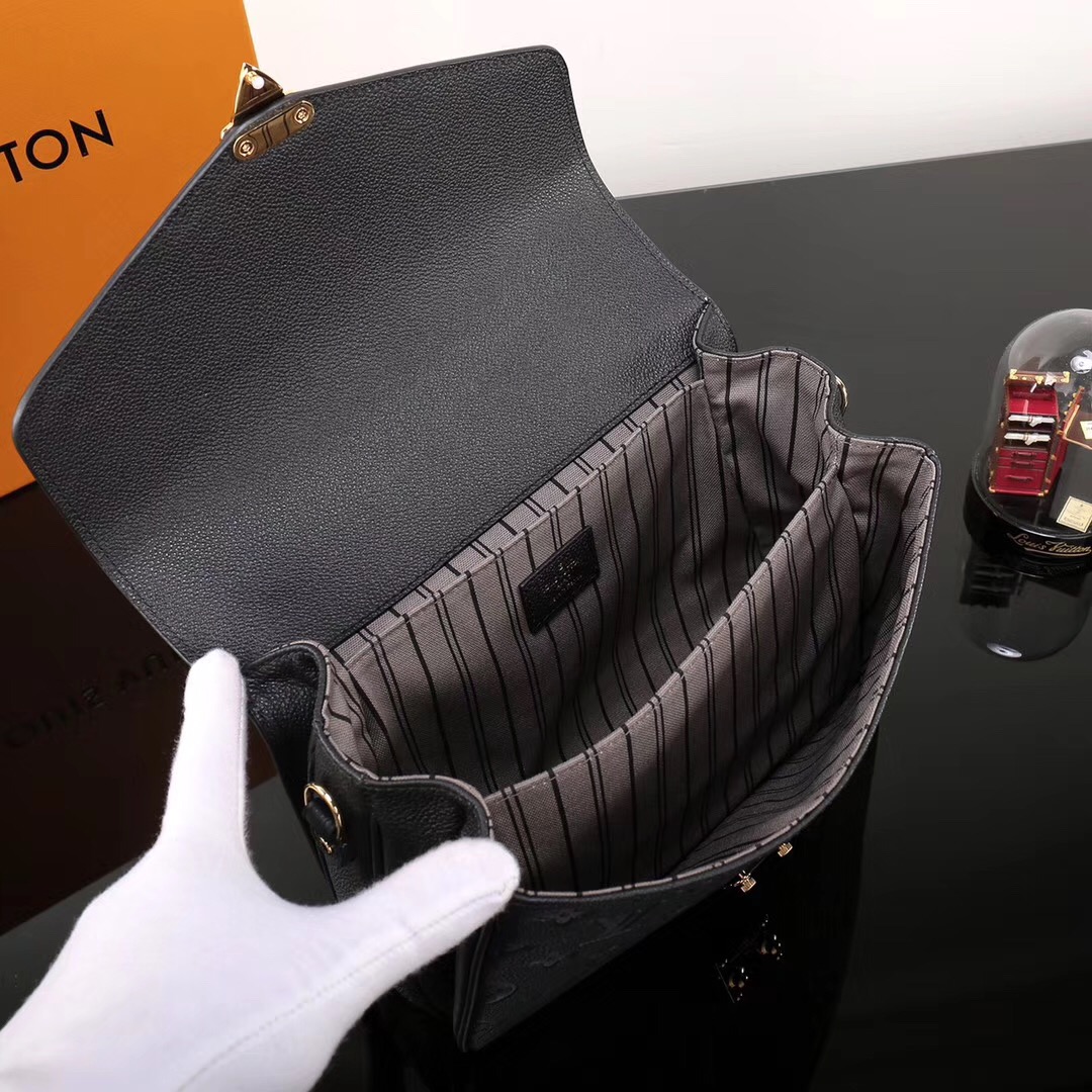 LV Louis Vuitton Pochette Metis Shoulder bags Leather M41487 Monogram Handbags Black