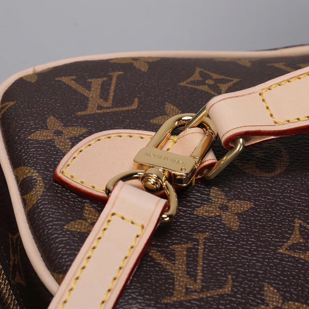 LV Louis Vuitton M42265 Monogram Nice bags BB Toiletry Handbags Brown