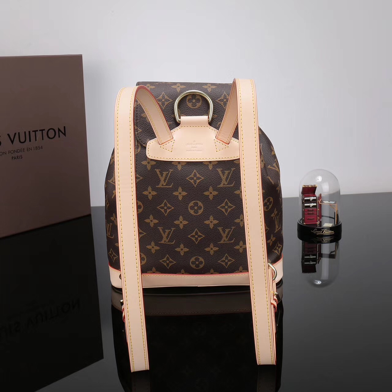 LV Louis Vuitton M51136 Montsouris Monogram Backpack bags Handbags Beige