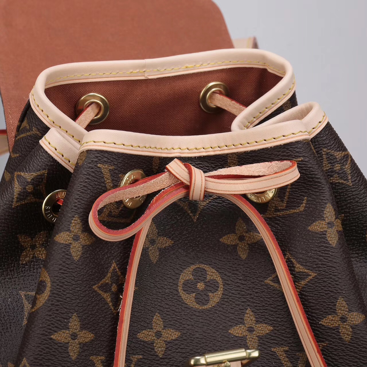 LV Louis Vuitton M51136 Montsouris Monogram Backpack bags Handbags Beige