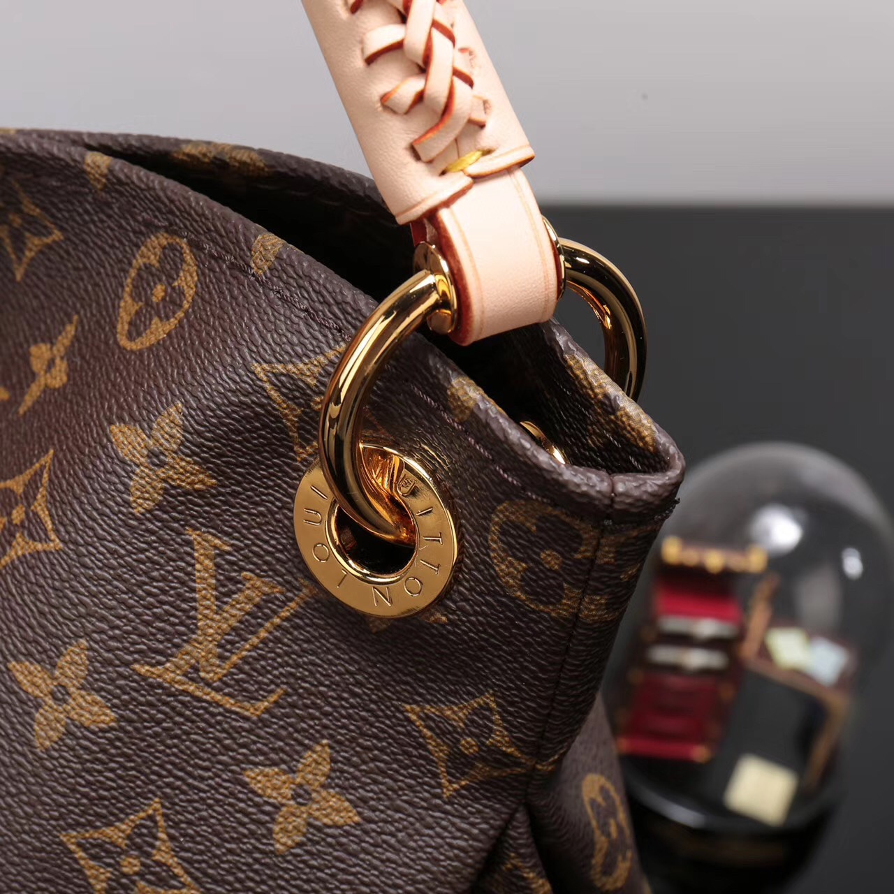 LV Louis Vuitton M40249 Monogram Artsy Handbags bags Brown