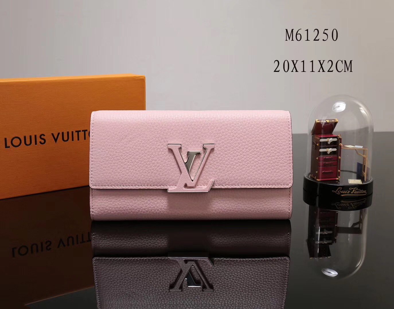 LV Louis Vuitton M61250 Capucines Wallet Leather Clutch bags Handbags Pink