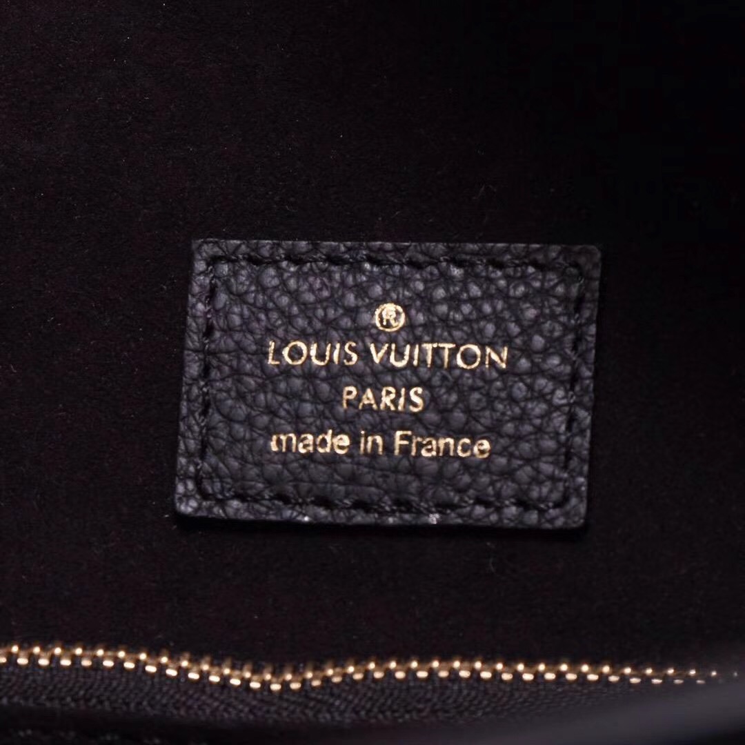 LV Louis Vuitton M54843 Freedom Tote Leather Handbags Real bags Black