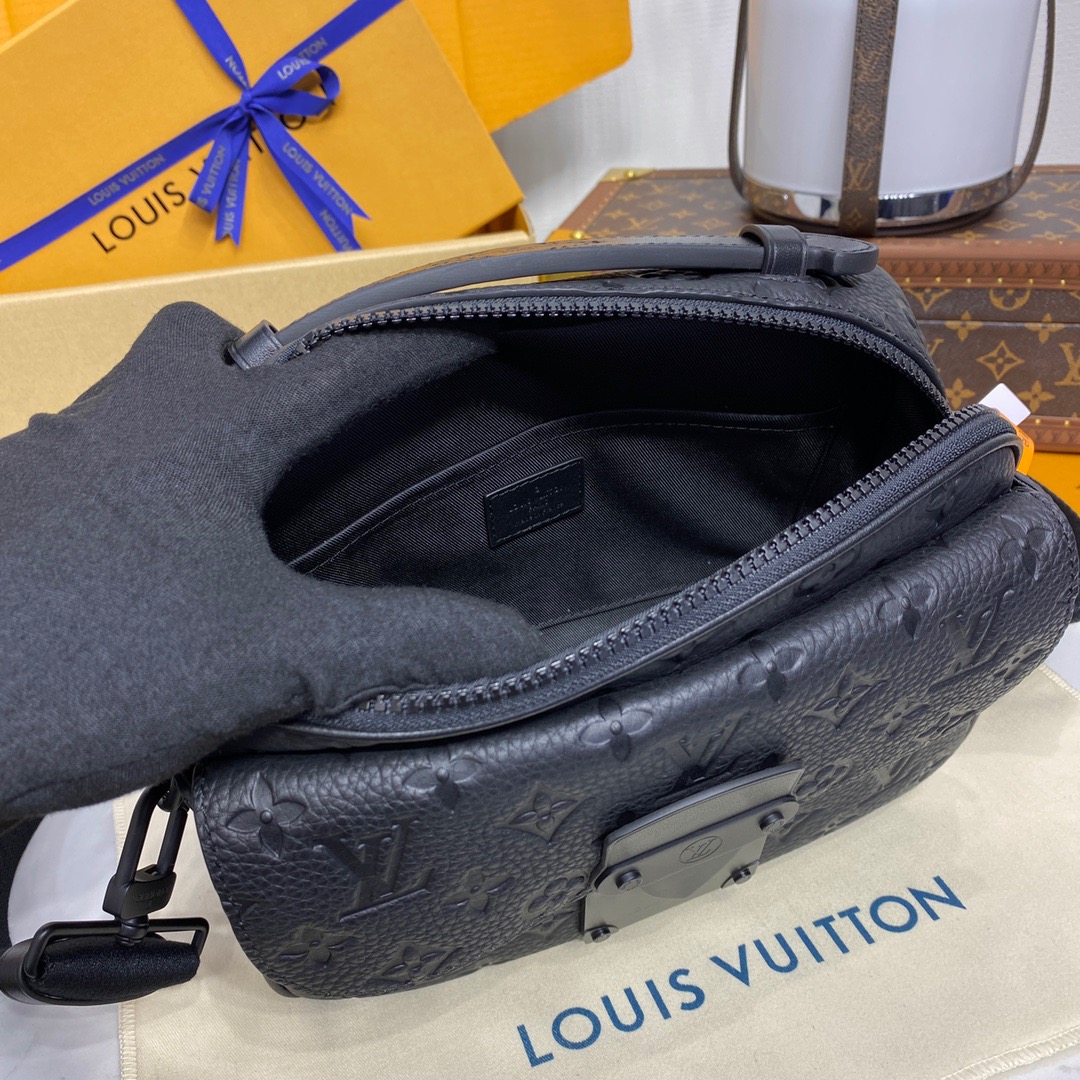 Louis Vuitton LV Men S Lock Messenger Bag Handbag M58489 in Black