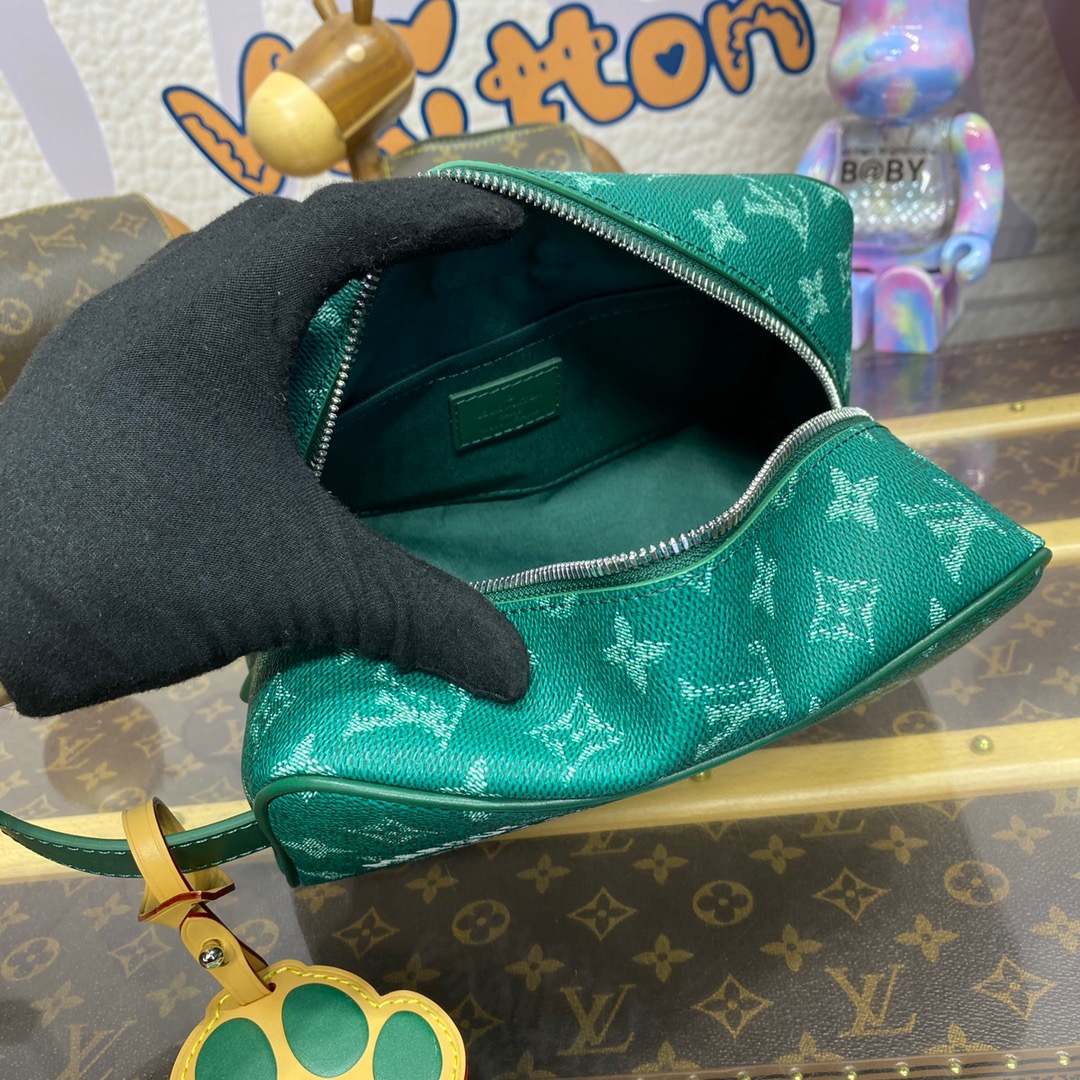 Louis Vuitton LV Men Locker Dopp Kit Bag Handbag in Monogram Canvas M12688 Green