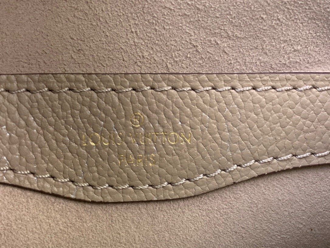 Louis Vuitton LV Monogram Calfskin Boulogne Bag Handbag M12930 Khaki