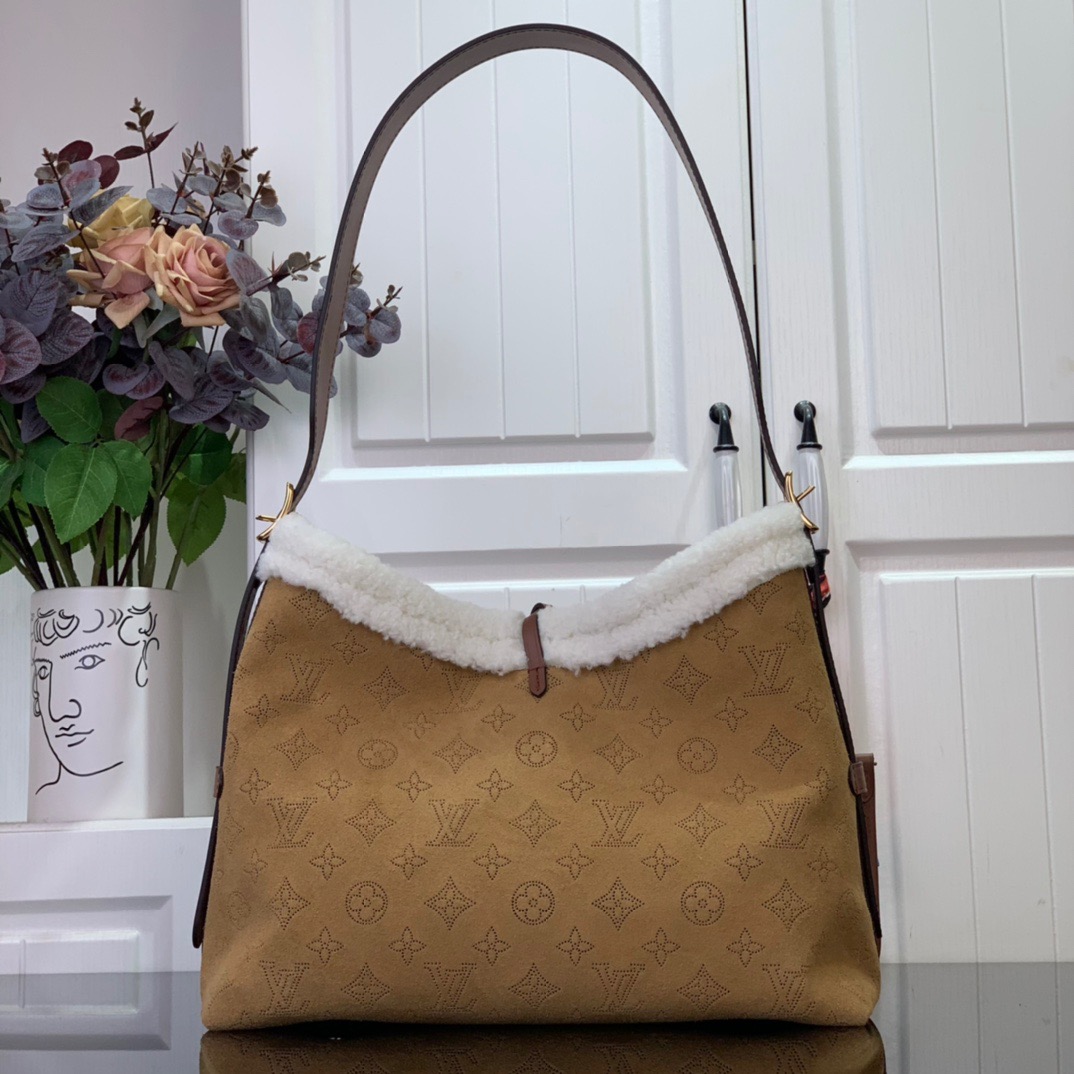 Louis Vuitton LV Suede Leather Carryall Small Bag Handbag M11843 Brown