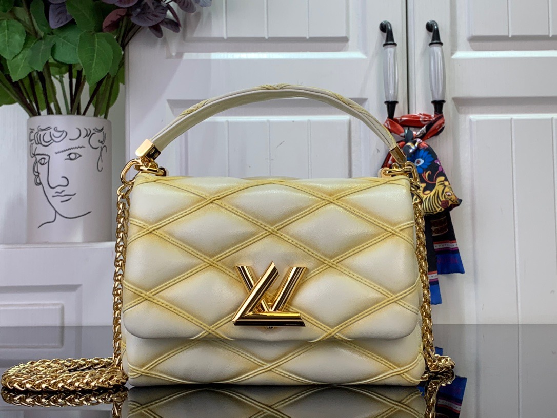 Louis Vuitton LV Lambskin GO-14 Small Bag Handbag M12338 in Cream