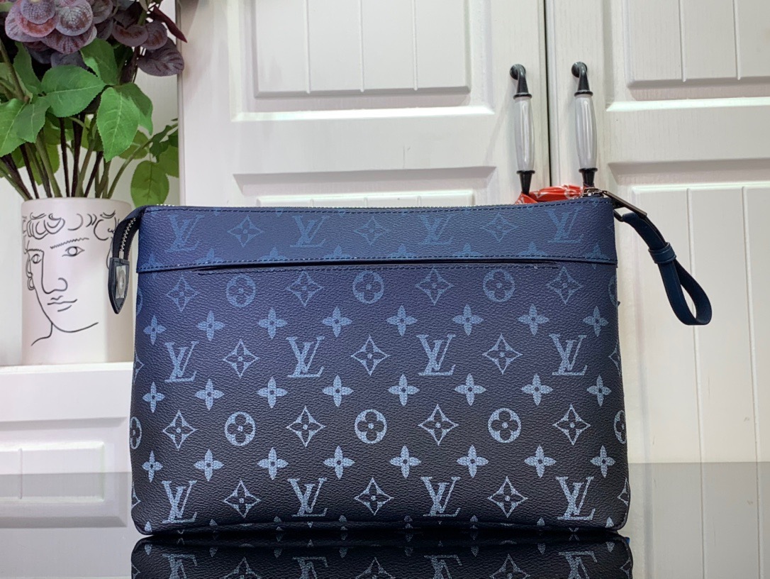 Louis Vuitton LV Men Pochette Voyage Souple Clutch Bag Handbag M11545 Blue