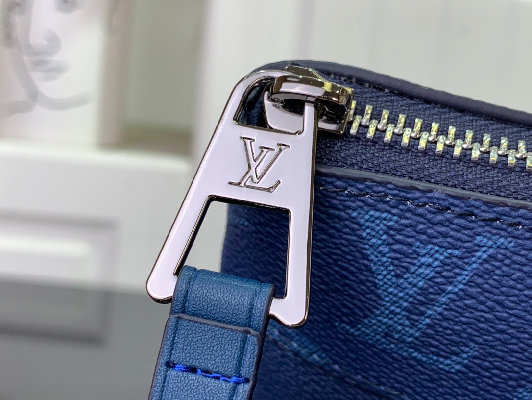 Louis Vuitton LV Men Pochette Voyage Souple Clutch Bag Handbag M11545 Blue