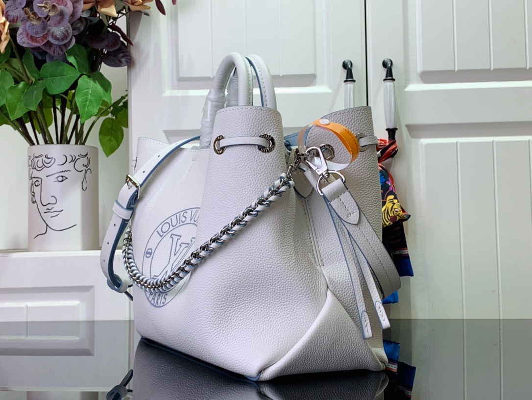 Louis Vuitton LV Calfskin Bella Tote Bag Handbag M11733 White