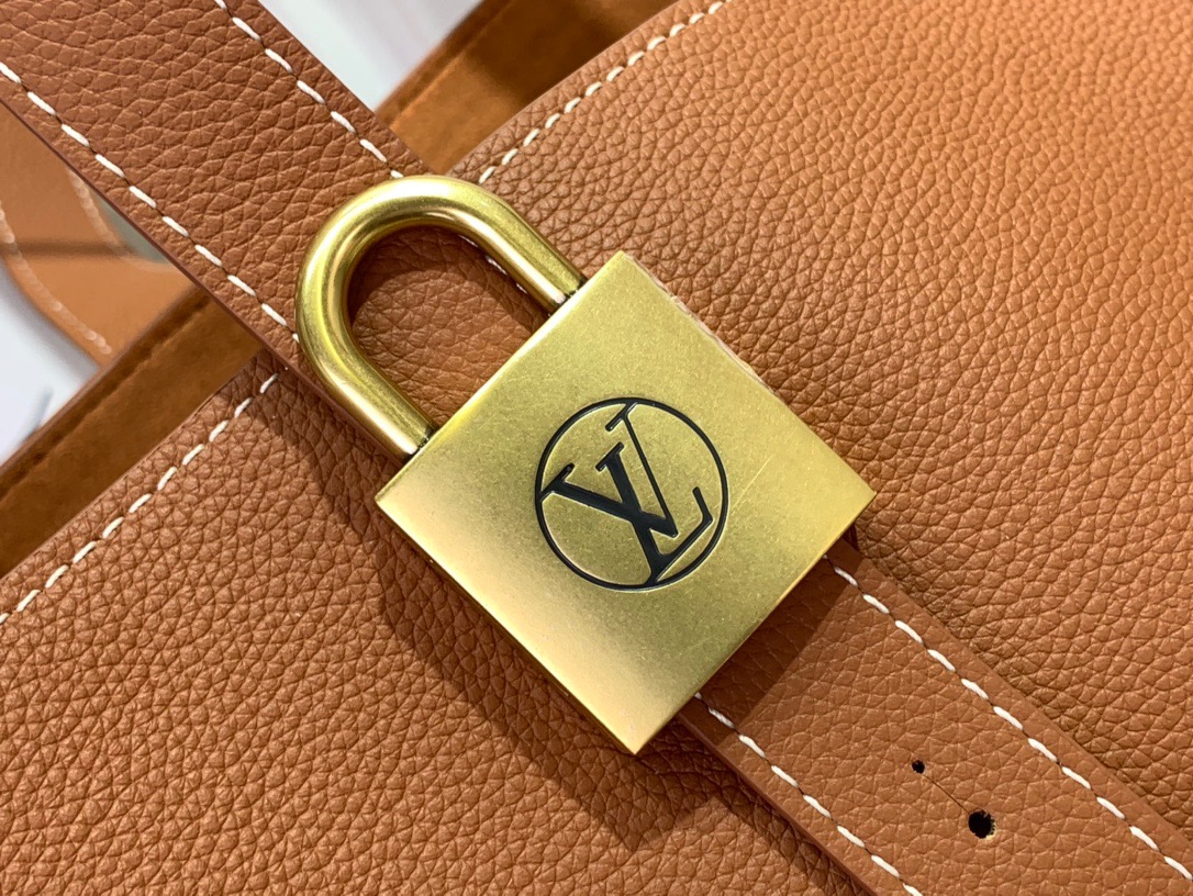 Louis Vuitton LV Calfskin Low Key Cabas Medium Bag Handbag M25342 Brown