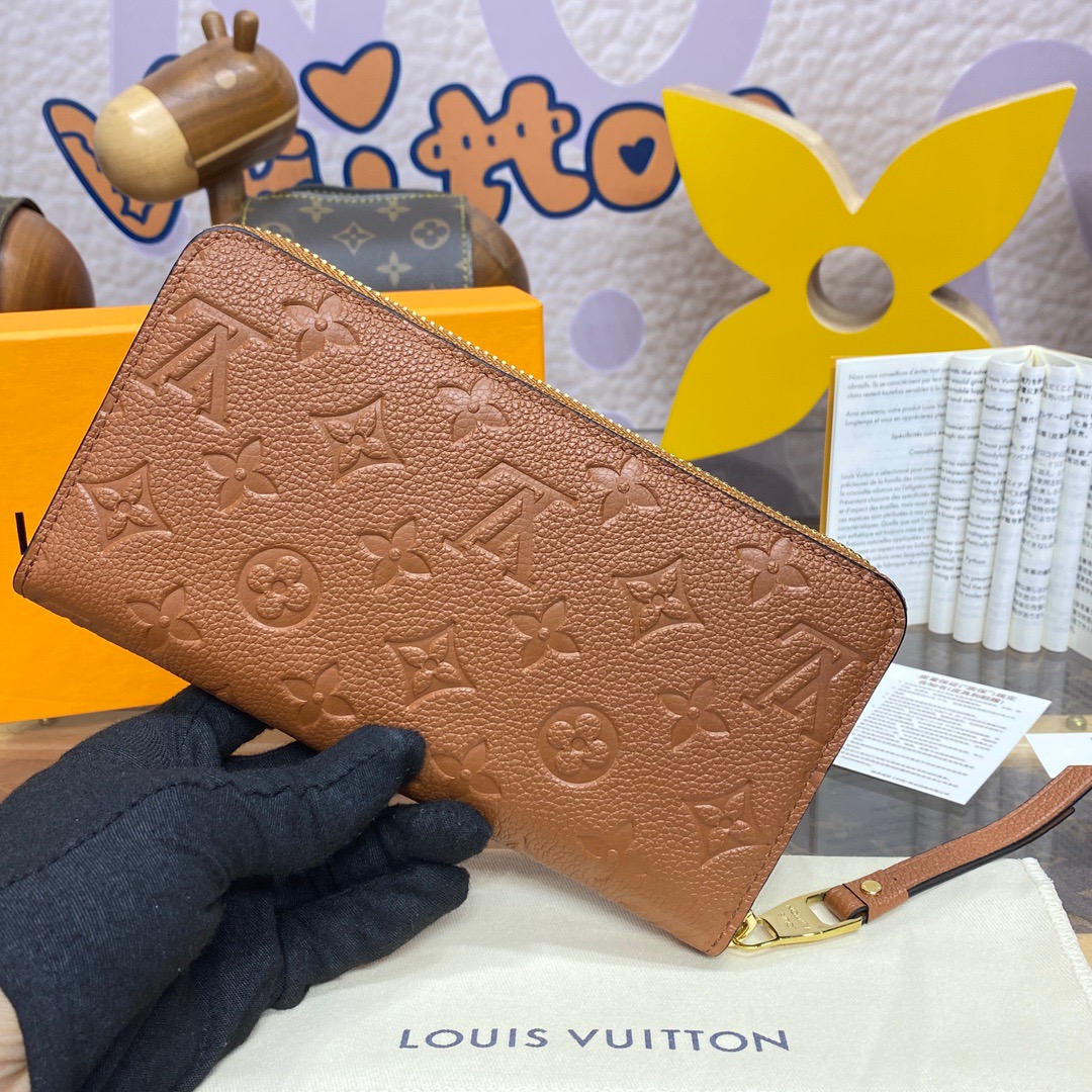 Louis Vuitton LV Calfskin Zippy Wallet Purse Cardholder M12755 Brown