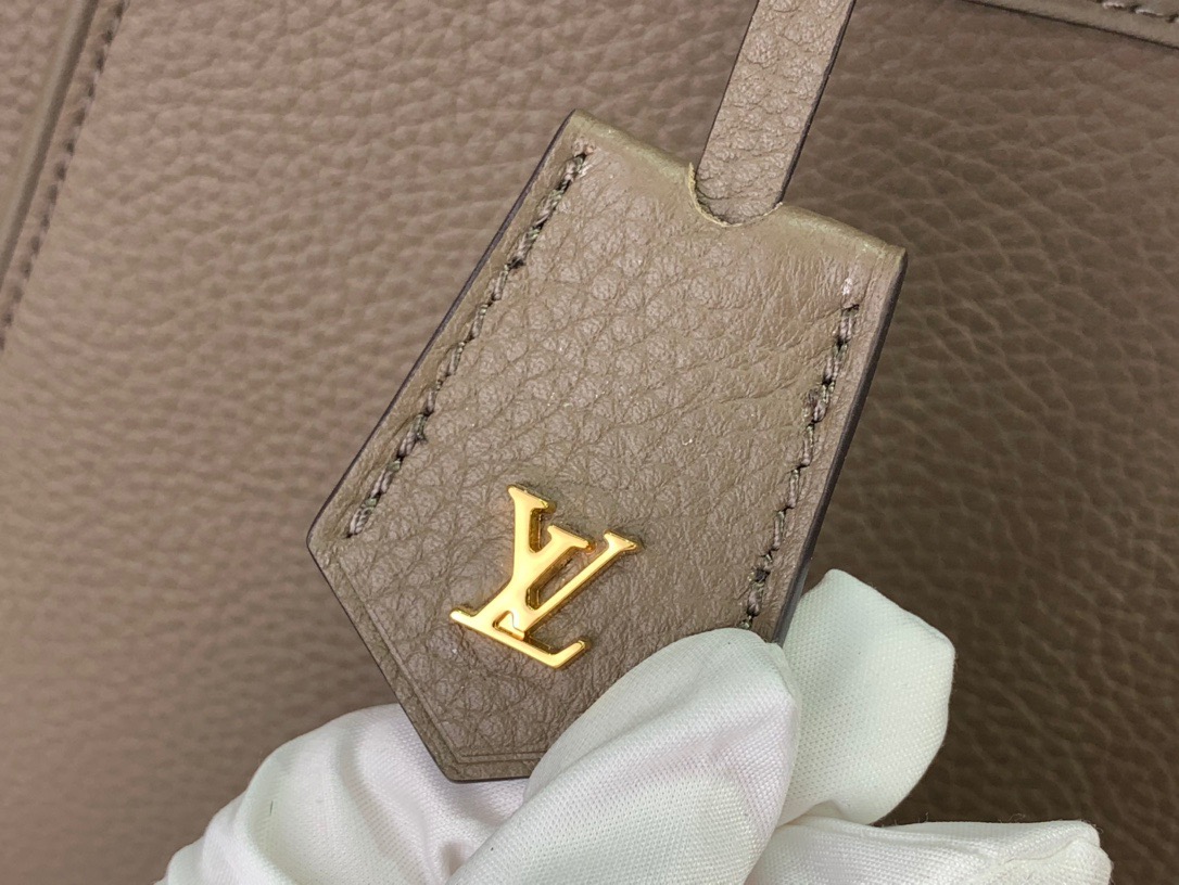 Louis Vuitton LV Calfskin Lock it Medium Tote Bag Handbag M22927 Coffee