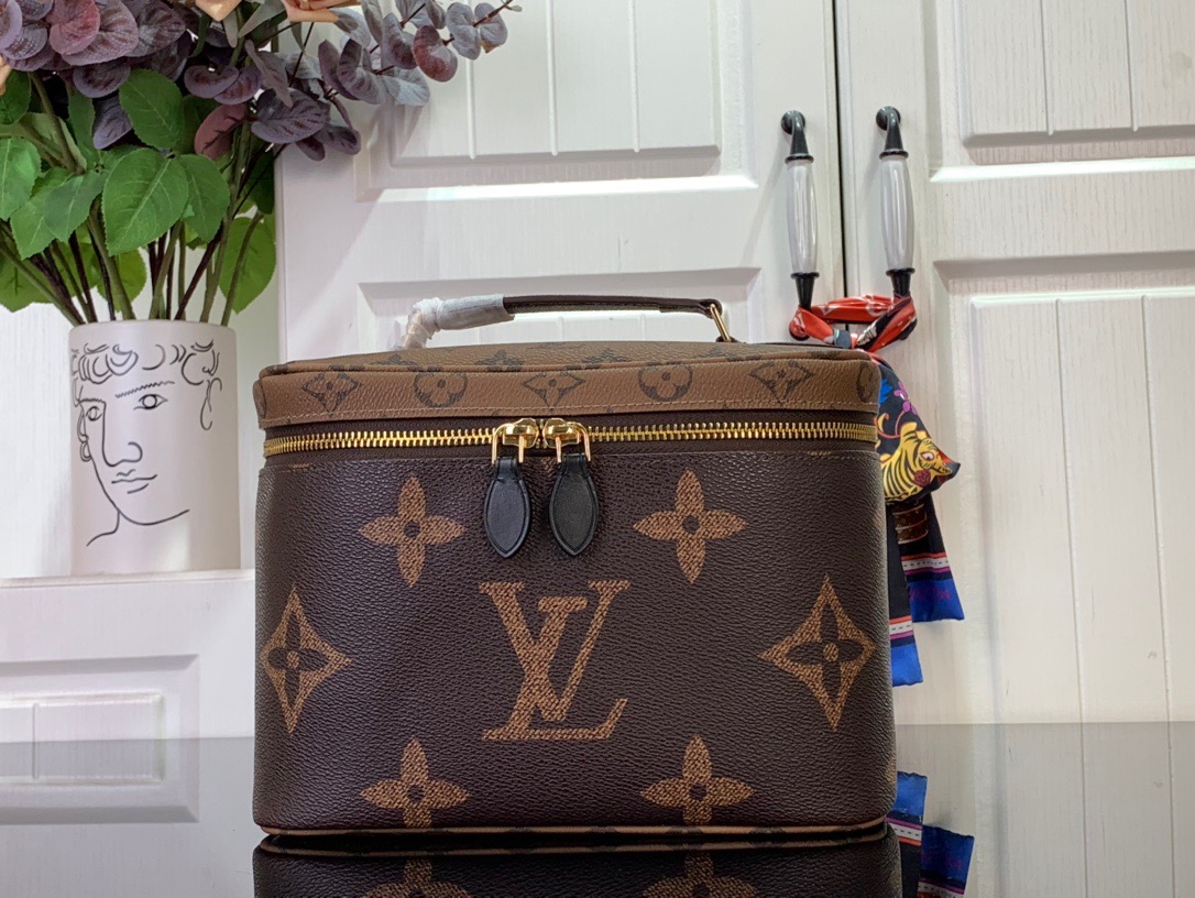 Louis Vuitton LV Monogram Nice BB Cosmetic Bag Handbag M47212 Brown