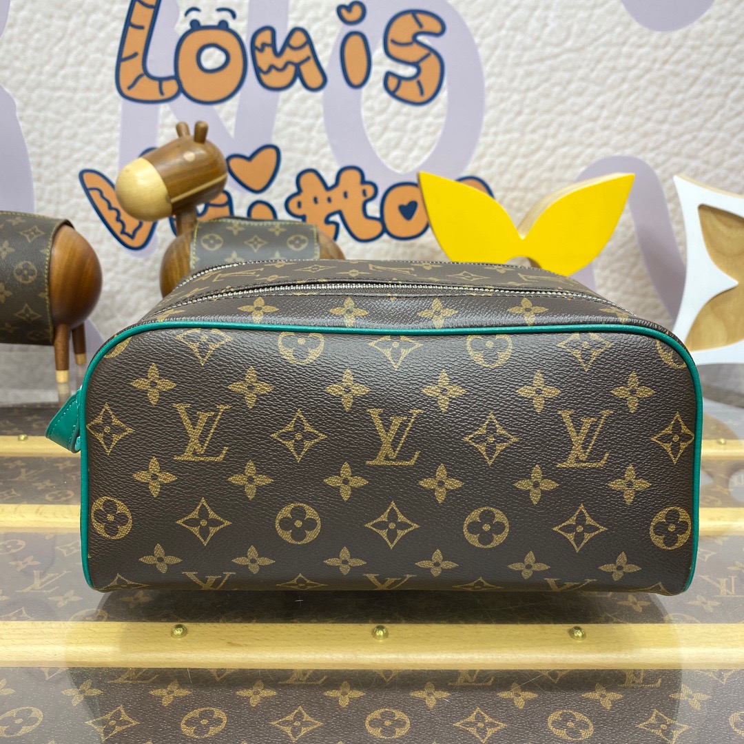 Louis Vuitton LV Monogram Dopp Kit Toiletry Bag Pouch M12639 Green