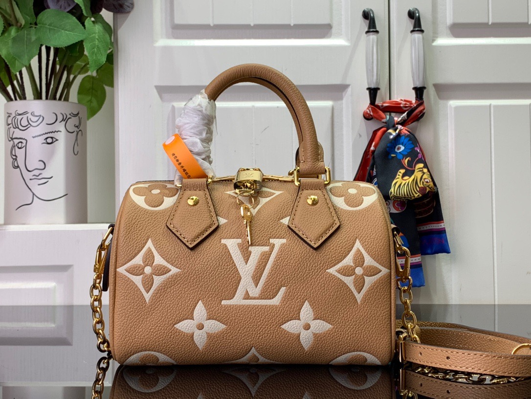 Louis Vuitton LV Calfskin Speedy Bandouliere 20 Bag Handbag M12713 Tan