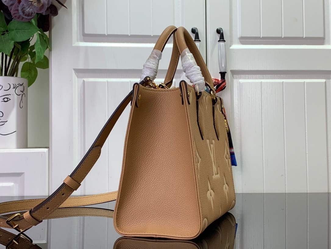 Louis Vuitton LV Calfskin Onthego PM Tote Bag Handbag M12513 Tan