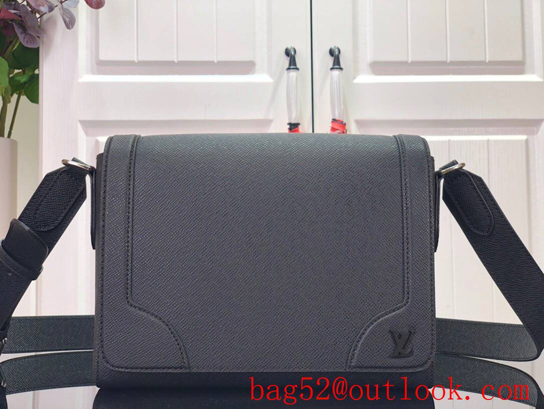 LV Louis Vuitton men small black new flap messenger shoulder bag M30807