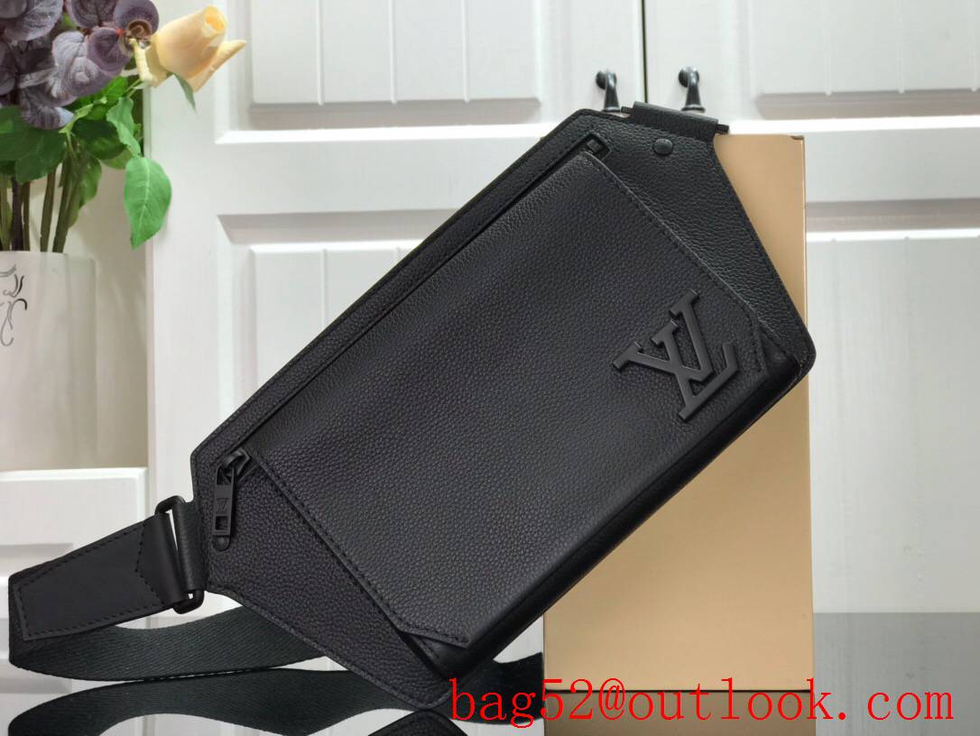 LV Louis Vuitton men black rich grained calf leather Aerogram Slingbag shoulder messenger bag M57081