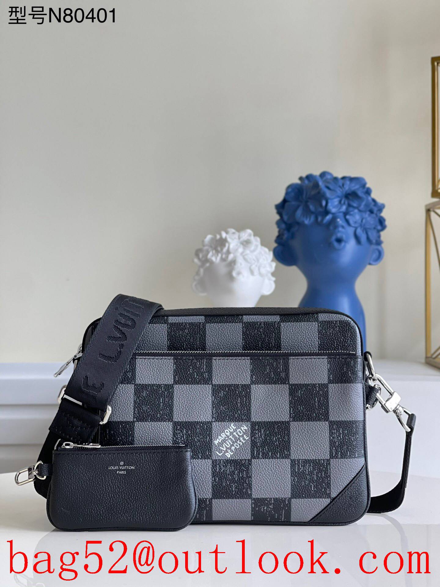 LV Louis Vuitton men leather with damier trio messenger bag