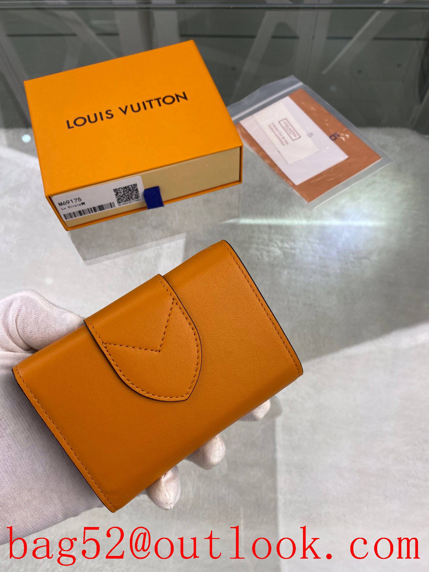 Louis Vuitton Circle lv yellow Pont small 3 fold wallet purse M69175