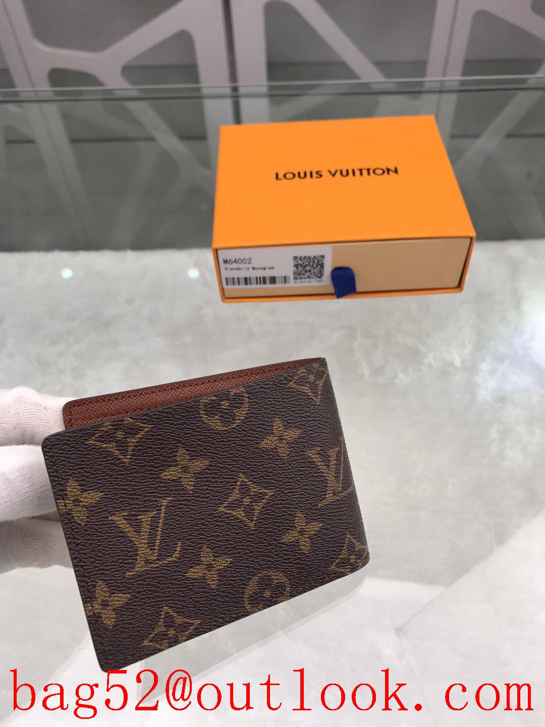 LV Louis Vuitton short multiple monogram wallet purse M64002