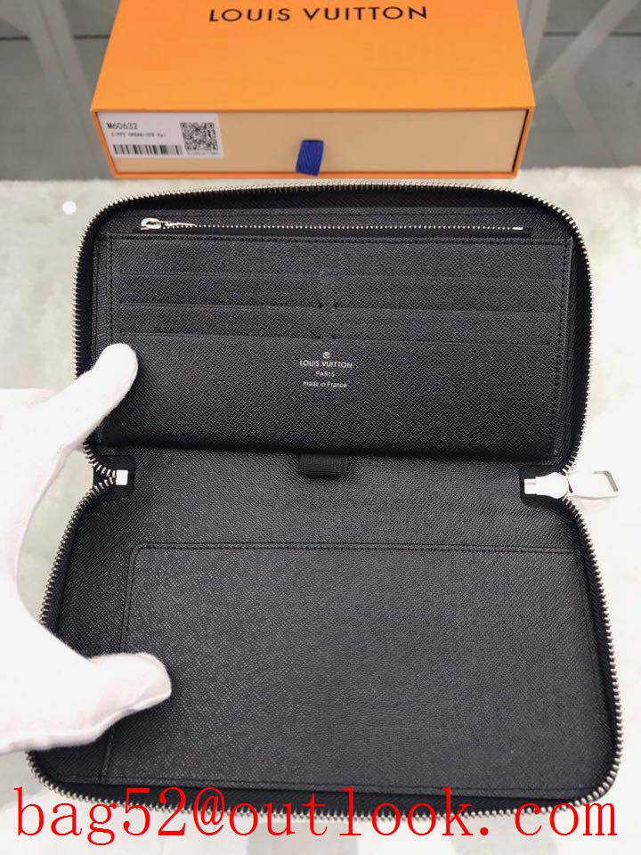 LV Louis Vuitton x-large black epi leather zippy zipper wallet passport purse M60632