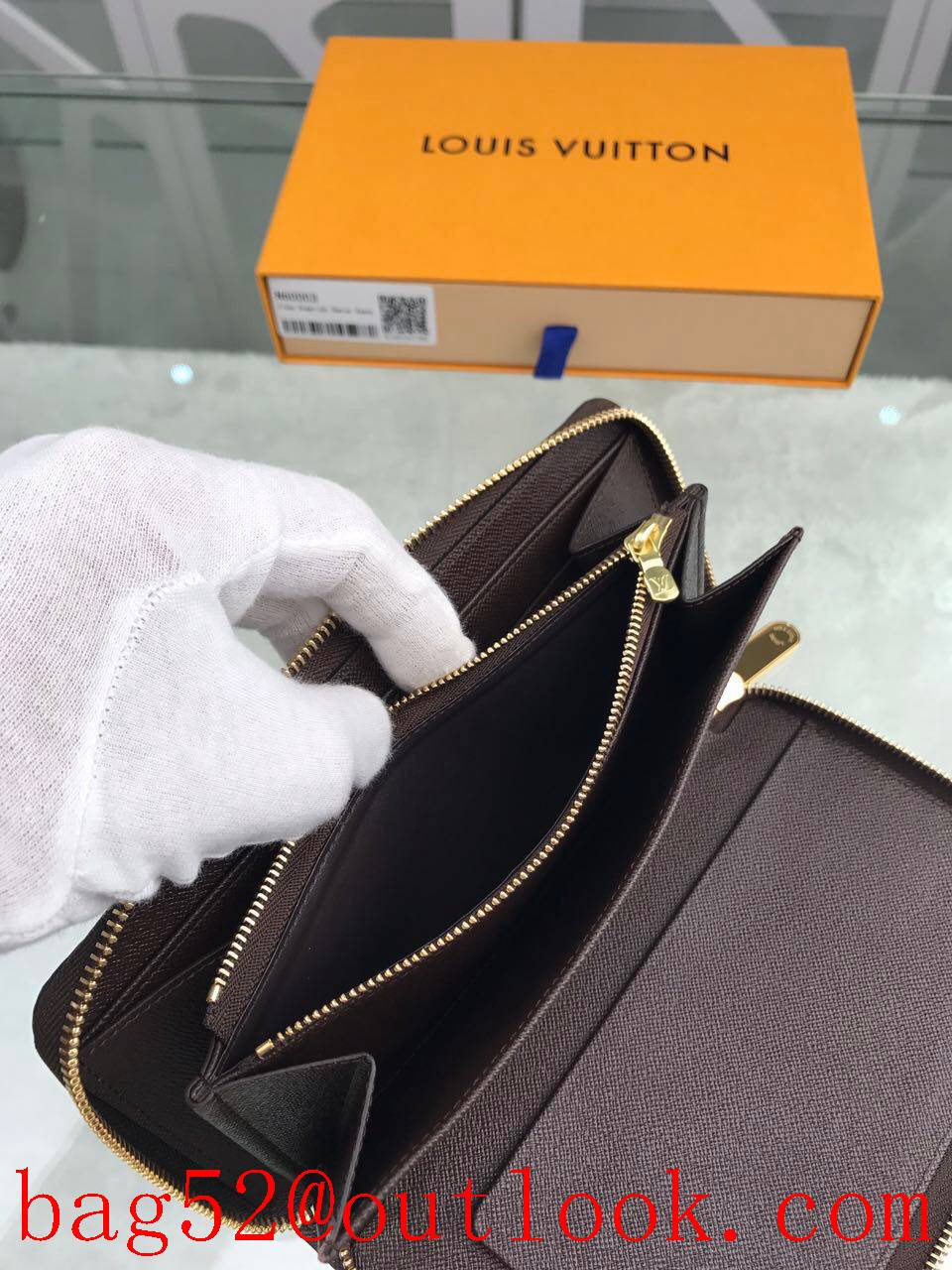 LV Louis Vuitton x-large brown damier zipper wallet passport purse N60003