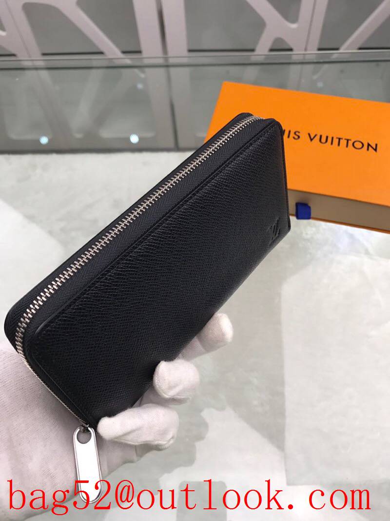 LV Louis Vuitton long black leather zipper wallet purse M32822