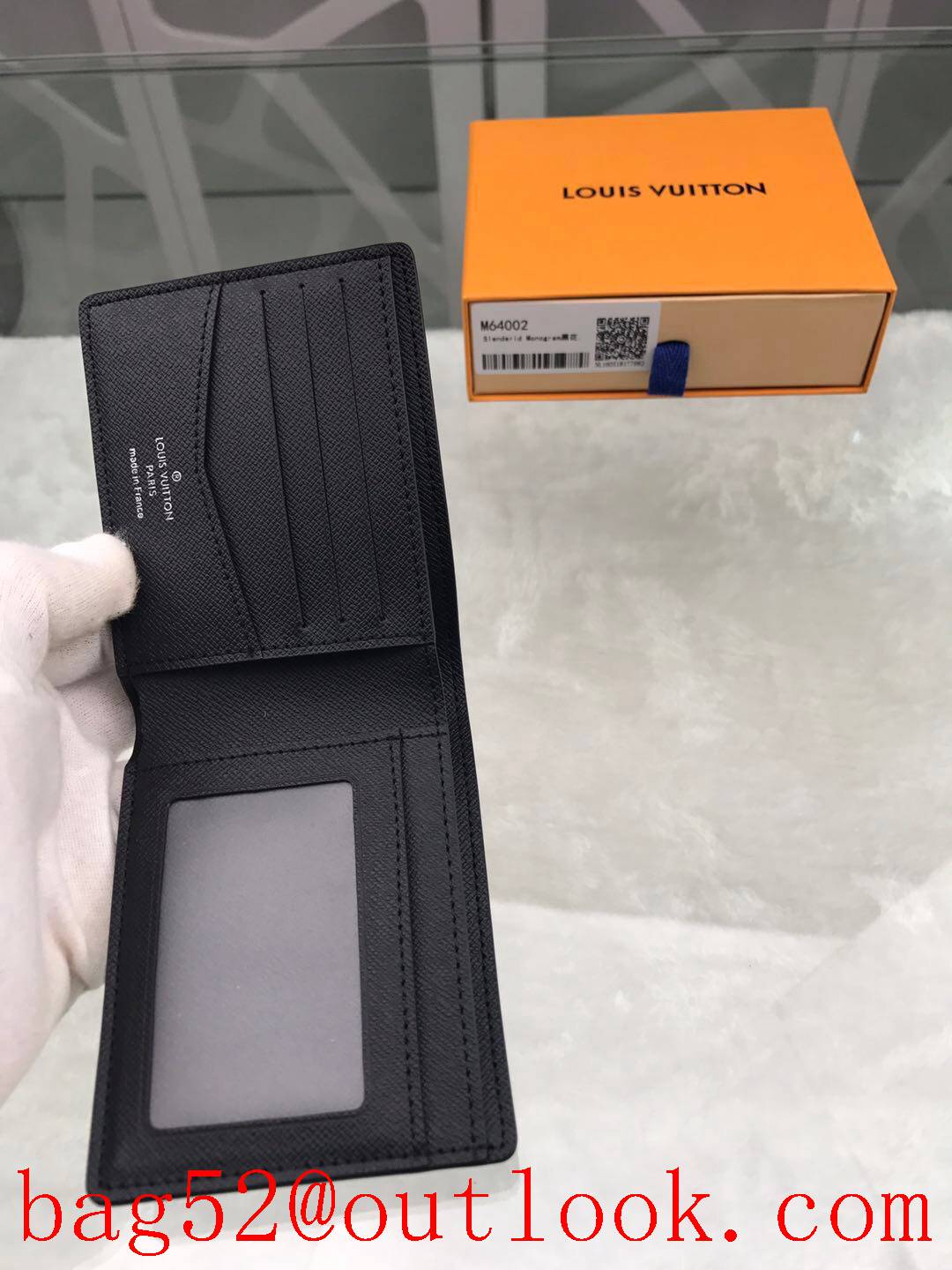 LV Louis Vuitton black monogram M64002 short wallet card holder purse M64002